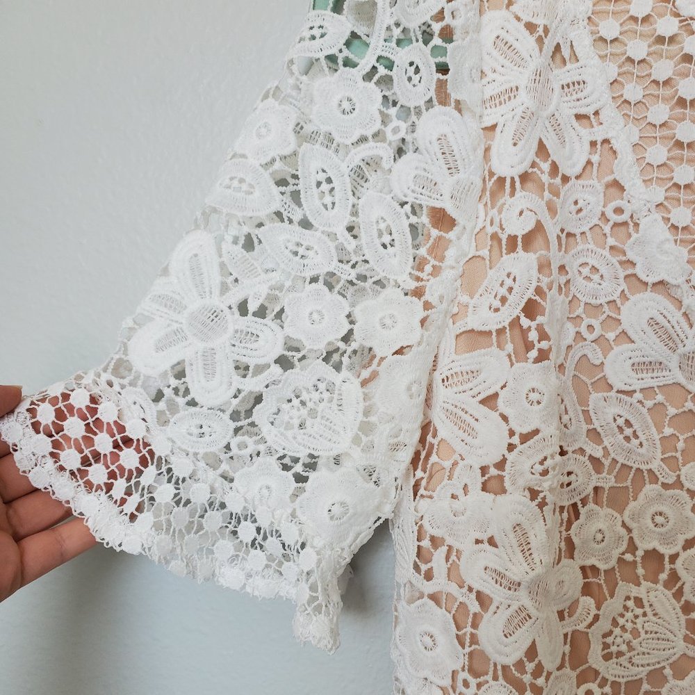 Lulu's white floral lace dress - Picture 5 of 6